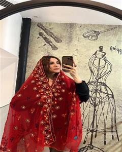 شال هندی زنبق
