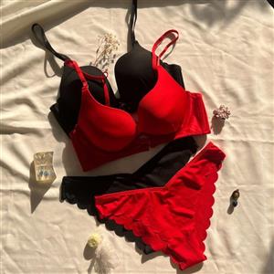 ست سوتین و شورت ساده ایکس کد 3348