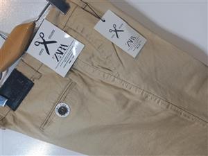 شلوار کتان مردانه راسته کلاسیک زارا (REGULAR ZARA) رنگ کرم براق کد KMC007