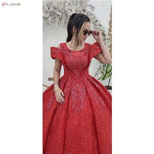 خرید، قیمت و مشخصات کامل لباس عروس طرح عشاب از جنش شاین خطی کار شده با بالا تنه پرکار _ چترزندگی