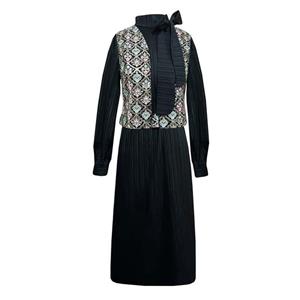 ست جلیقه و سارافون زنانه مدل سوزندوزی