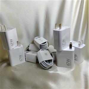 آداپتور شارژر ۶۷ وات شیائومی (دو پین EU) سرکارتنیکابل سوکت نارنجی اصل – نمایش دقیق و اعشار شارژ رو گوشی