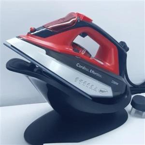 اتو بخار پایه دار مایر مدل MR-1046 | اتوکشی حرفه‌ای و آسان