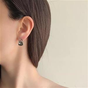 گوشواره مینیمال برند تاش