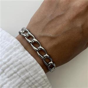 بنگل دستبند کارتیر نقره ای