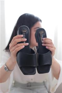 صندل طبی زنانه با طراحی مجلسی مدل \