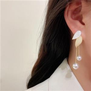 گوشواره زنانه ژوپینگ مدل برگ و مروارید کد E6200