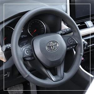 روکش فرمان دوختنی تویوتا راوفور Toyota RAV4 برند R-517) ECCCO)