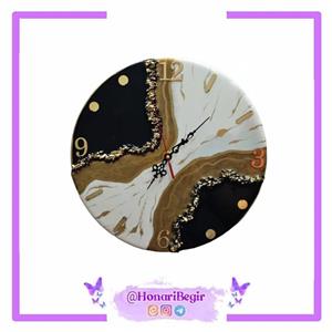 ساعت دیواری رزینی ماربلا