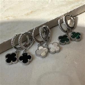 گوشواره نقره حلقه ای ونکلیف 