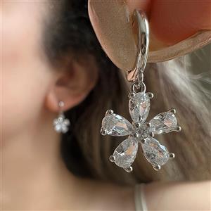 گوشواره نقره دخترانه مانیسا 