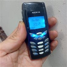 گوشی موبایل قدیمی نوکیا nokia8250