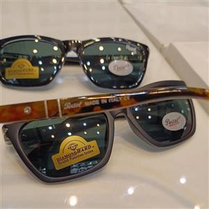 عینک آفتابی پرسول شیشه سنگ persol  ایتالیا دسته فنر دارای آنتی رفلکس کد 24115
