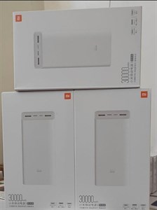 پاور بانک شیائومی مدل Redmi ظرفیت 30 هزار فست شارژ با پورت تایپ سی و میکرو