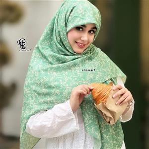 روسری نخی کاستوم طرح سوگند سبز سایز 140 چرخ دوز بدون پرزدهی