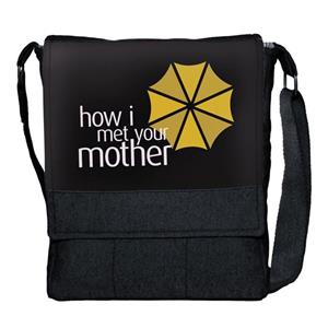 کیف دوشی چی چاپ طرح سریال how i met your mother با پارچه جین مشکی
