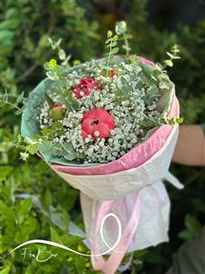 دسته گل پینترستی پیونی گلفروشی تهران