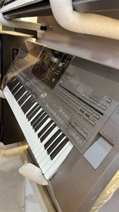 کیبورد ارنجر یاماها YAMAHA مدل Tyros 5 (درحد آک)