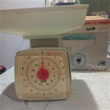 ترازو آشپزخانه قدیمی
