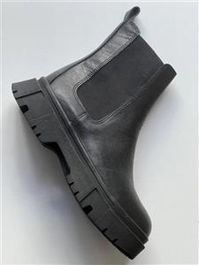 پوتین مردانه برشکا Bershka men's boots
