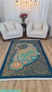 فرشینه سنتی طرح بته‌جقه فیروزه‌ای