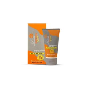 ضد آفتاب زیکسار spf 50 فاقد رنگ مناسب انواع پوست حجم 50 میلی لیتر