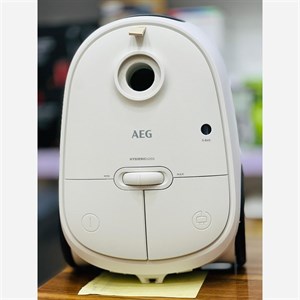جارو برقی آاگ AEG مدل AB61H6SW
