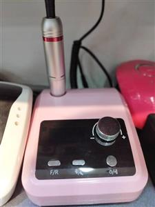 دستگاه سوهان برقی مدل ZG-204 هندپیس روی دستگاه نیل مستر Nail Master