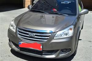 خودرو ام وی ام 550-1395