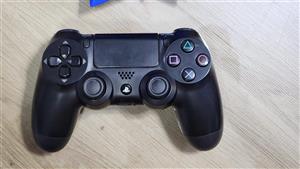 دسته اصلی PS4 کارکرده (با ضمانت)