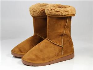 نیم بوت دخترانه UGG Maxmara | آگ مکث مارا