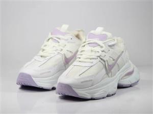 کتونی زنانه نایک ایر وی |  nike air V