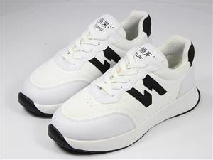 کفش کتونی زنانه نیو یانلی نیوبالانس  | Newbalance