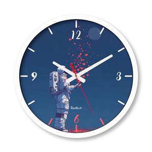 ساعت دیواری بزرگ راویتا طرح فضانورد عاشق - astronaut in love کد 3771