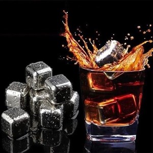 یخ استیل ۸ عددی به همراه انبر سر سیلیکونی نقره ای