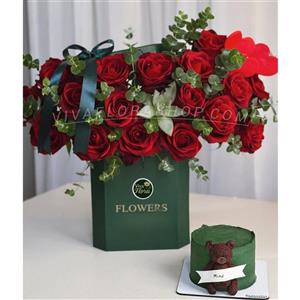 باکس گل و کیک شیرینی رویا