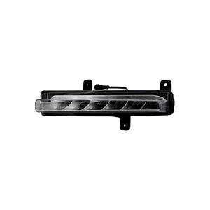 دیلایت جلو چپ (سمت راننده) ام وی ام X55