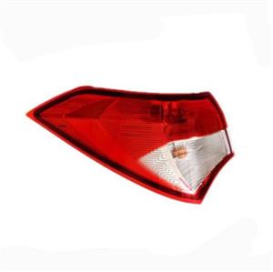 چراغ عقب روی گلگیر چپ (سمت راننده) هایما S5