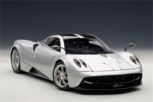 Pagani Huayra 1:18