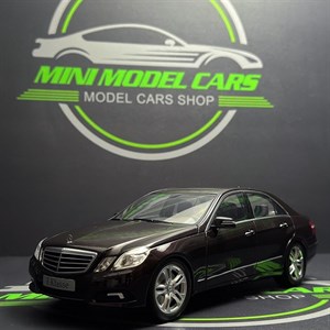 Mercedes-Benz E-Class W212 1:18