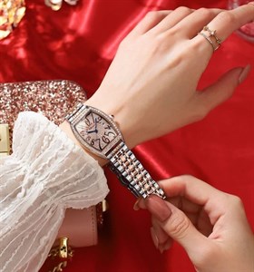 ساعت زنانه CHENXI  for women⌚️چانگ شی شرکتی برای خانمها  رنگ ثابت ضد آب  قفل کلیپسیصفحه شب تاب موتور کوارتز درجه یک  بند استیل دورنگ  قاب نگینی الماسی شیشه سافایر ضد خش صفحه صدفی  به همراه جعبه vip باتری یدک