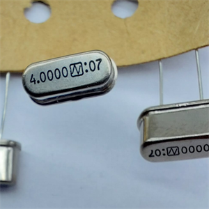 کریستال 4 مگاهرتز Crystals 4MHZ