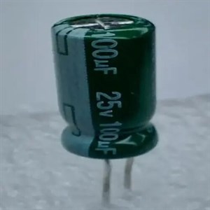 Aluminum Electrolytic Capacitors 100UF 25V 6.5*12mm