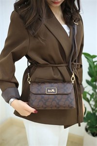 کیف دوشی زنانه چرم صنعتی مدل کوچ COACH کد 4983