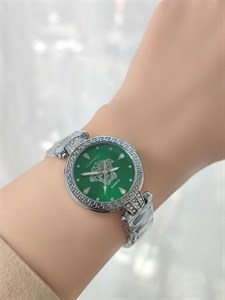ساعت زنانه مارک ورساچه VERSACE 4004303153 قفل دستبندی  موتور با کیفیت  قاب و بند فلزی  کیفیت بسیار خوب  همراه با جعبه
