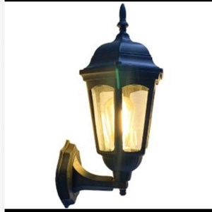 چراغ دیواری حیاطی رومی