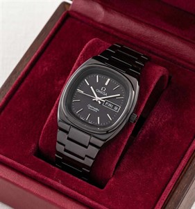 ساعت مچی عقربه ای مردانه Omega مدل 50236