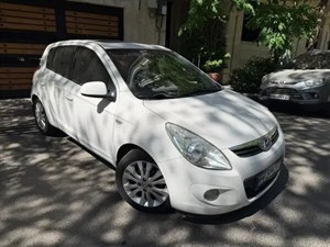 خودرو هیوندای i20-2012