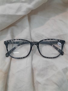 عینک مطالعه آماده نمره 3