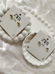 گوشواره گوی آینه سایز کوچک طرح هزارآینه بسیار براق استیل رنگ ثابت ضد حساسیت و آلرژی از برند زارا
